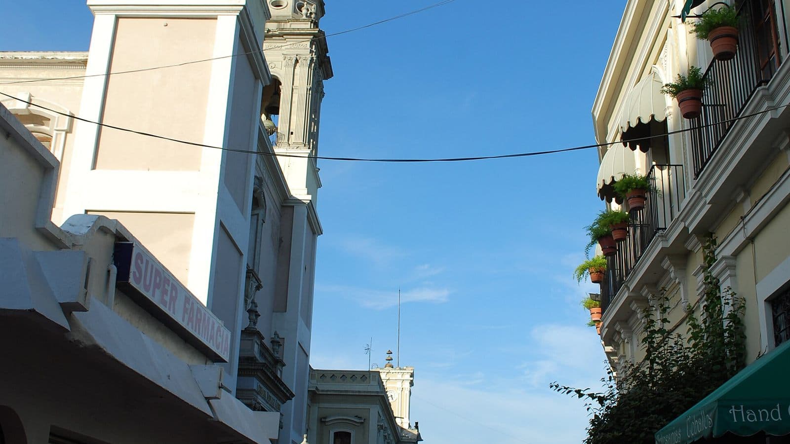 Plaza de la Libertad en el centro de Colima