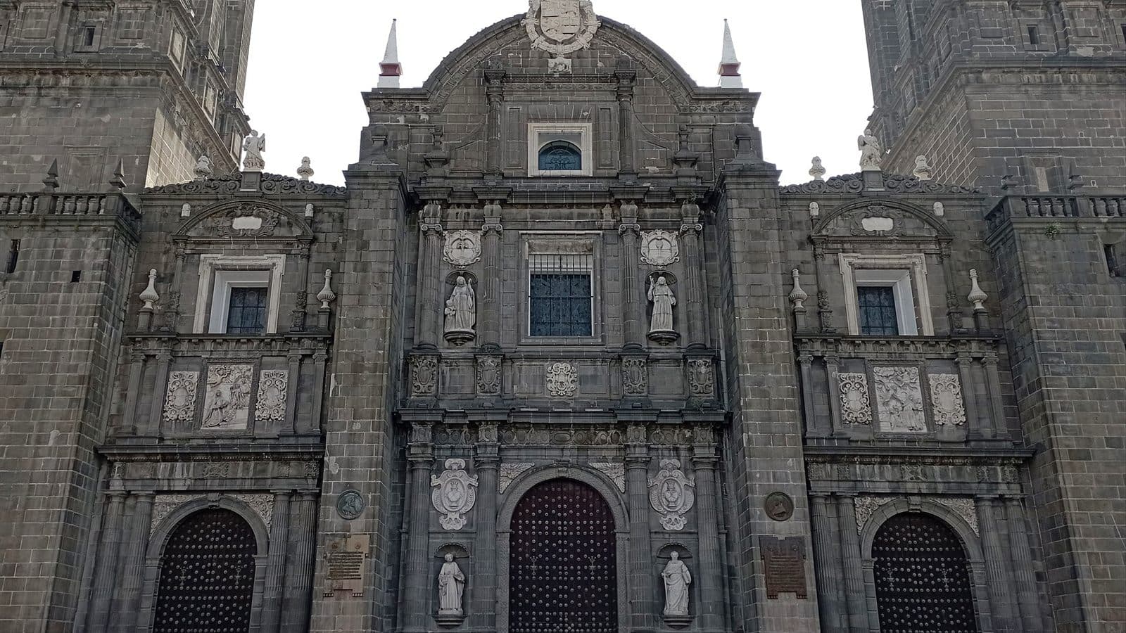 Fachada de la Catedral de Puebla